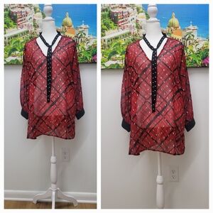 SLIM  FACTOR  BY INVESTMENTS  WOMENS'S TUNIC  TOP